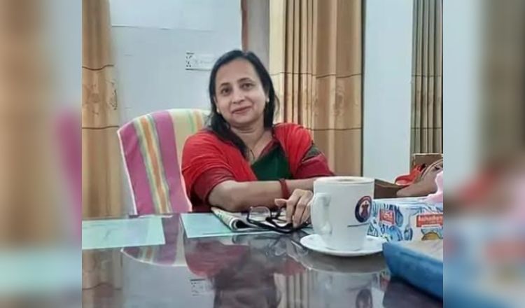 ‘বোরকার ভেতরে দুষ্টামি-ভণ্ডামি লুকিয়ে থাকে’: কুমিল্লার অধ্যক্ষ